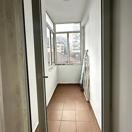 דירה Cozy Family Near Pazari I Ri 2-bedroom Stayin *