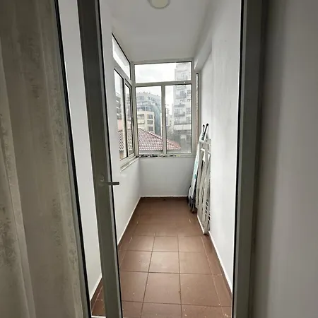 Cozy Family Near Pazari I Ri 2-bedroom Stayin Apartment