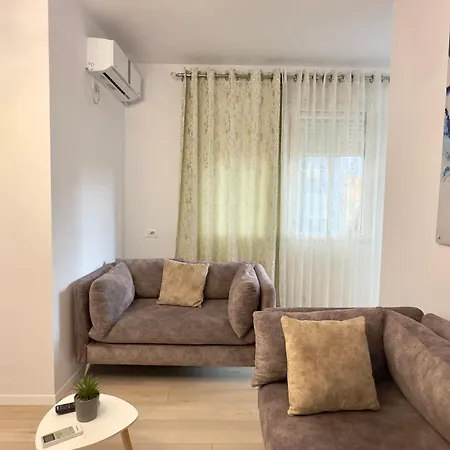 דירה Cozy Family Near Pazari I Ri 2-bedroom Stayin טיראנה